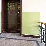 Jaracza Downtown By Bookinghost * Lodz