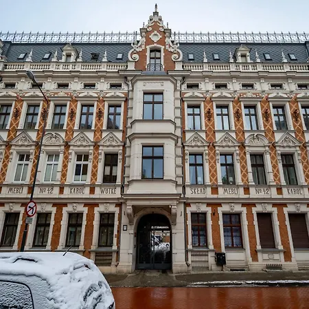 Jaracza Downtown By Bookinghost Daire Łódź